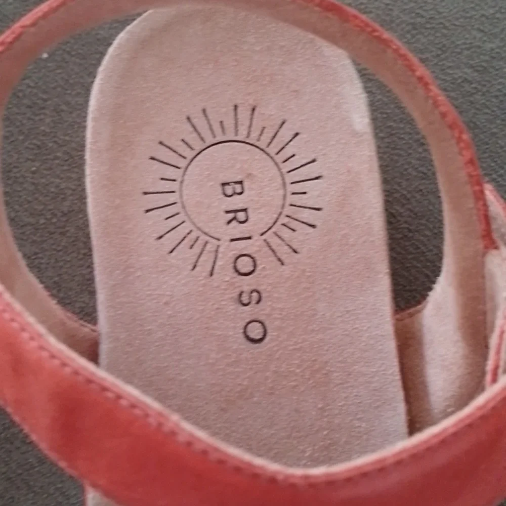 Casual Sporty 8.5 Ortho Adjustable Leather Lugsole Comfortable Sandal New - Picture 8 of 9